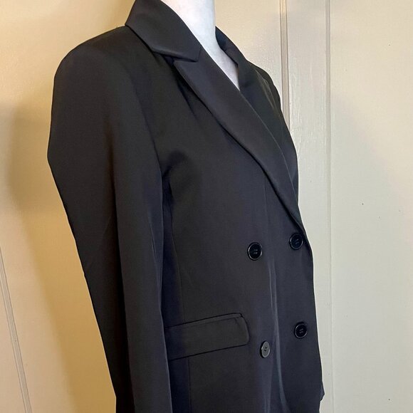 Le Redoute Double Breasted Black Blazer with pleated skirt fringe_Designed in Fr - Picture 3 of 8